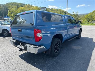 2019 Toyota Tundra SR5  Double Cab 4x4 - Photo 5 - Hesston, PA 16647