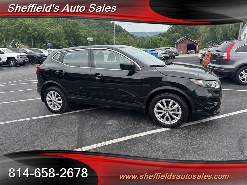 2022 Nissan Rogue Sport S  AWD
