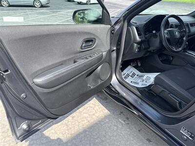 2019 Honda HR-V Sport AWD - Photo 21 - Hesston, PA 16647