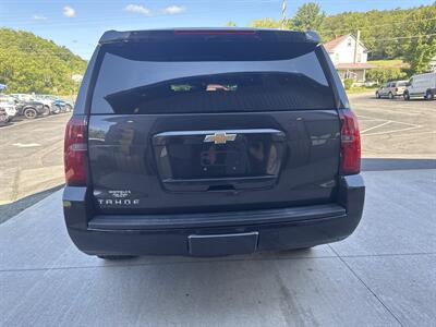 2017 Chevrolet Tahoe LT  4X4 - Photo 6 - Hesston, PA 16647
