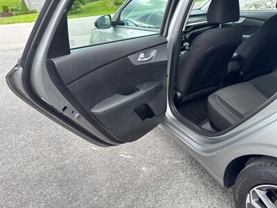 2023 Kia Forte LXS   - Photo 41 - Hesston, PA 16647