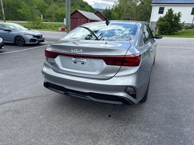 2023 Kia Forte LXS   - Photo 7 - Hesston, PA 16647