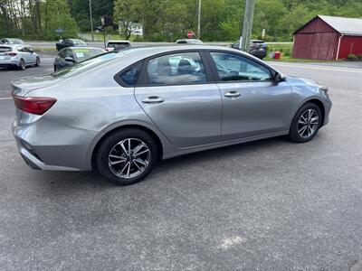 2023 Kia Forte LXS   - Photo 5 - Hesston, PA 16647