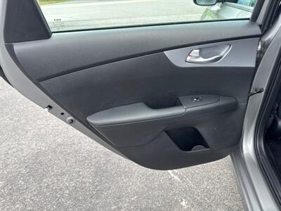 2023 Kia Forte LXS   - Photo 42 - Hesston, PA 16647