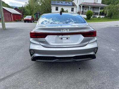 2023 Kia Forte LXS   - Photo 8 - Hesston, PA 16647