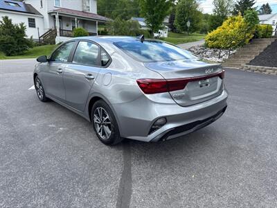 2023 Kia Forte LXS   - Photo 9 - Hesston, PA 16647