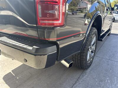 2016 Ford F-150 Lariat SuperCrew 4x4 - Photo 19 - Hesston, PA 16647
