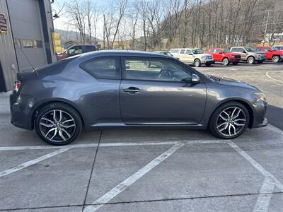 2015 Scion tC - Photo 3 - Hesston, PA 16647