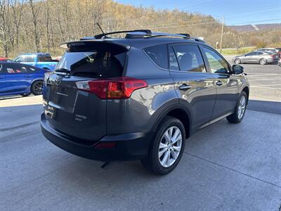 2015 Toyota RAV4 Limited  AWD - Photo 4 - Hesston, PA 16647