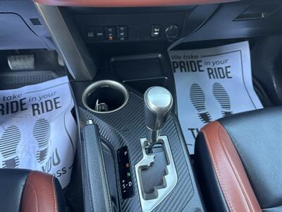 2015 Toyota RAV4 Limited  AWD - Photo 31 - Hesston, PA 16647