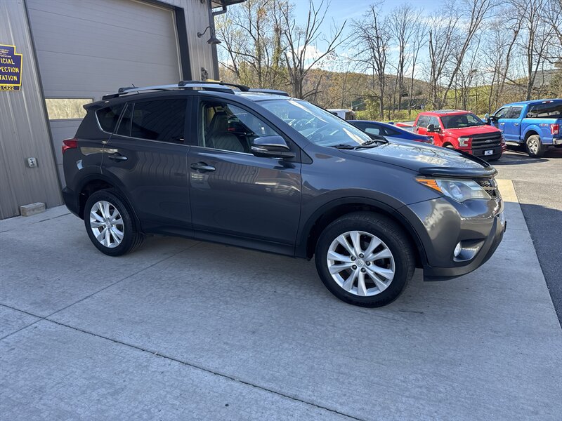 2015 Toyota RAV4 Limited  AWD