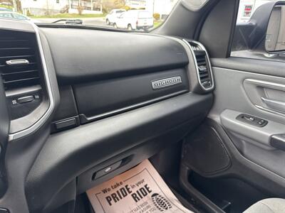 2022 RAM 1500 Big Horn  Quad Cab 4x4 - Photo 35 - Hesston, PA 16647