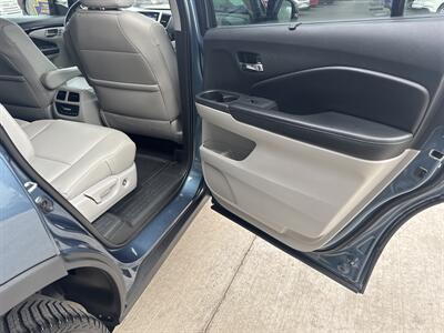 2016 Honda Pilot Touring  AWD - Photo 44 - Hesston, PA 16647