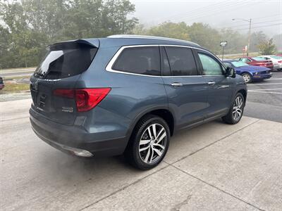 2016 Honda Pilot Touring  AWD - Photo 4 - Hesston, PA 16647
