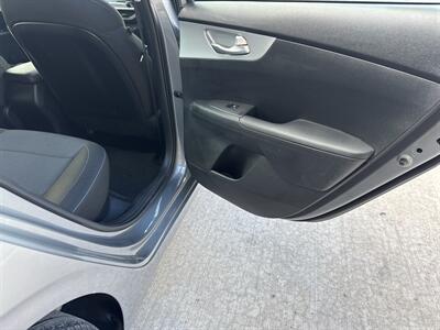 2024 Kia Forte LXS   - Photo 39 - Hesston, PA 16647