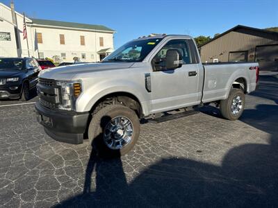 2019 Ford F-250 XL  Super Duty 4X4 - Photo 12 - Hesston, PA 16647