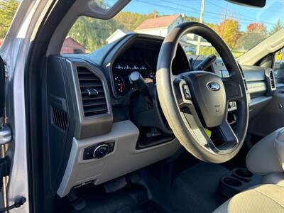 2019 Ford F-250 XL  Super Duty 4X4 - Photo 30 - Hesston, PA 16647