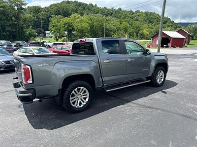 2018 GMC Canyon SLT  Crew Cab 4x4 - Photo 5 - Hesston, PA 16647