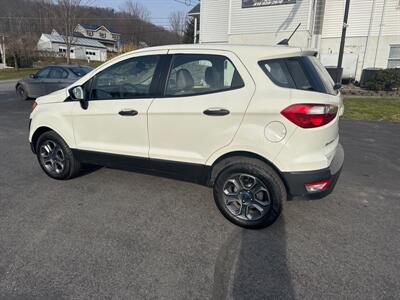 2022 Ford EcoSport S  AWD - Photo 9 - Hesston, PA 16647