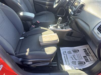 2017 Jeep Compass Sport  4X4 - Photo 40 - Hesston, PA 16647