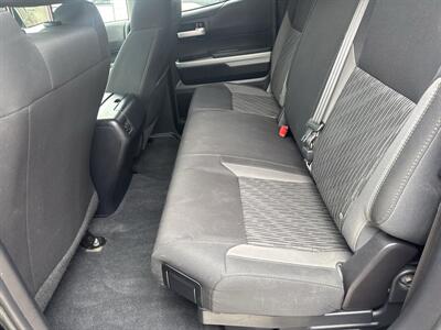 2017 Toyota Tundra SR5 Double Cab 4x4 - Photo 39 - Hesston, PA 16647
