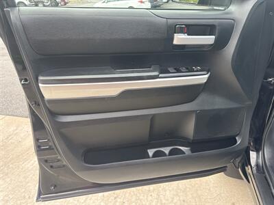 2017 Toyota Tundra SR5 Double Cab 4x4 - Photo 26 - Hesston, PA 16647