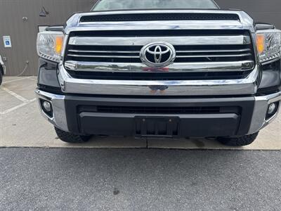 2017 Toyota Tundra SR5 Double Cab 4x4 - Photo 13 - Hesston, PA 16647