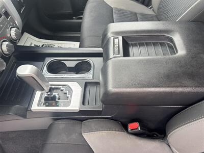 2017 Toyota Tundra SR5 Double Cab 4x4 - Photo 30 - Hesston, PA 16647