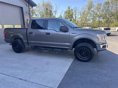 2018 Ford F-150 XLT  SuperCrew 4x4 - Photo 2 - Hesston, PA 16647