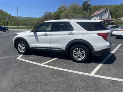 2020 Ford Explorer XLT  4WD - Photo 10 - Hesston, PA 16647