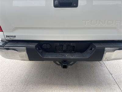 2018 Toyota Tundra SR5 Double Cab 4x4 - Photo 18 - Hesston, PA 16647
