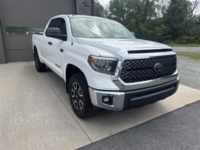 2018 Toyota Tundra SR5 Double Cab 4x4 - Photo 10 - Hesston, PA 16647