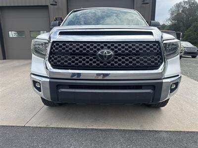 2018 Toyota Tundra SR5 Double Cab 4x4 - Photo 12 - Hesston, PA 16647