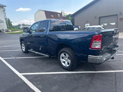 2020 RAM 1500 Big Horn  Quad Cab 4X4 - Photo 9 - Hesston, PA 16647