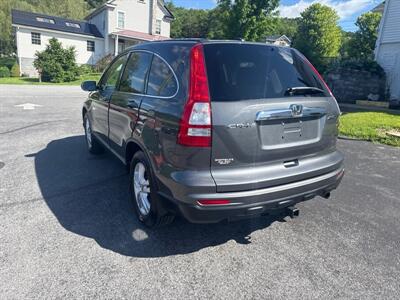 2011 Honda CR-V EX-L  AWD - Photo 9 - Hesston, PA 16647