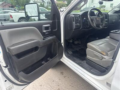 2019 Chevrolet Silverado 2500 Work Truck  4X4 - Photo 21 - Hesston, PA 16647