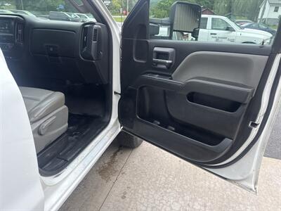 2019 Chevrolet Silverado 2500 Work Truck  4X4 - Photo 34 - Hesston, PA 16647