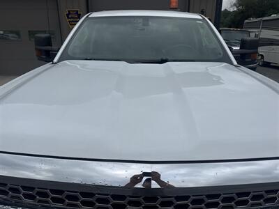 2019 Chevrolet Silverado 2500 Work Truck  4X4 - Photo 13 - Hesston, PA 16647