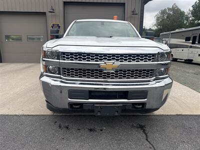 2019 Chevrolet Silverado 2500 Work Truck  4X4 - Photo 9 - Hesston, PA 16647