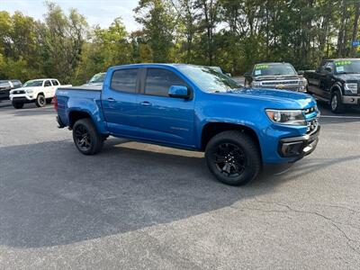 2021 Chevrolet Colorado LT  Crew Cab 4x4 - Photo 2 - Hesston, PA 16647