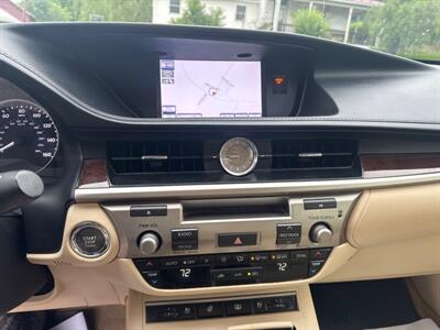 2013 Lexus ES 350   - Photo 35 - Hesston, PA 16647