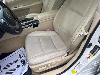 2013 Lexus ES 350   - Photo 30 - Hesston, PA 16647