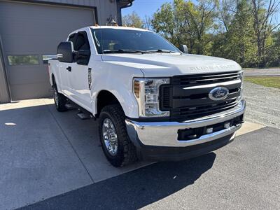 2019 Ford F-250 Super Duty XL  Super Cab 4x4 - Photo 12 - Hesston, PA 16647