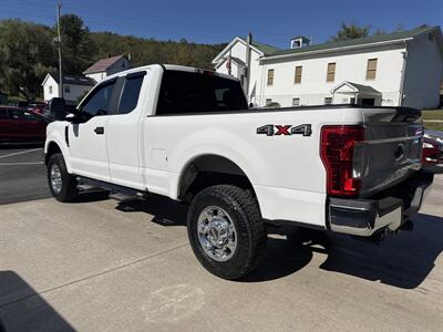 2019 Ford F-250 Super Duty XL  Super Cab 4x4 - Photo 7 - Hesston, PA 16647