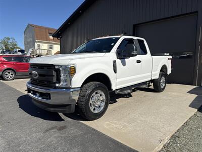 2019 Ford F-250 Super Duty XL  Super Cab 4x4 - Photo 9 - Hesston, PA 16647