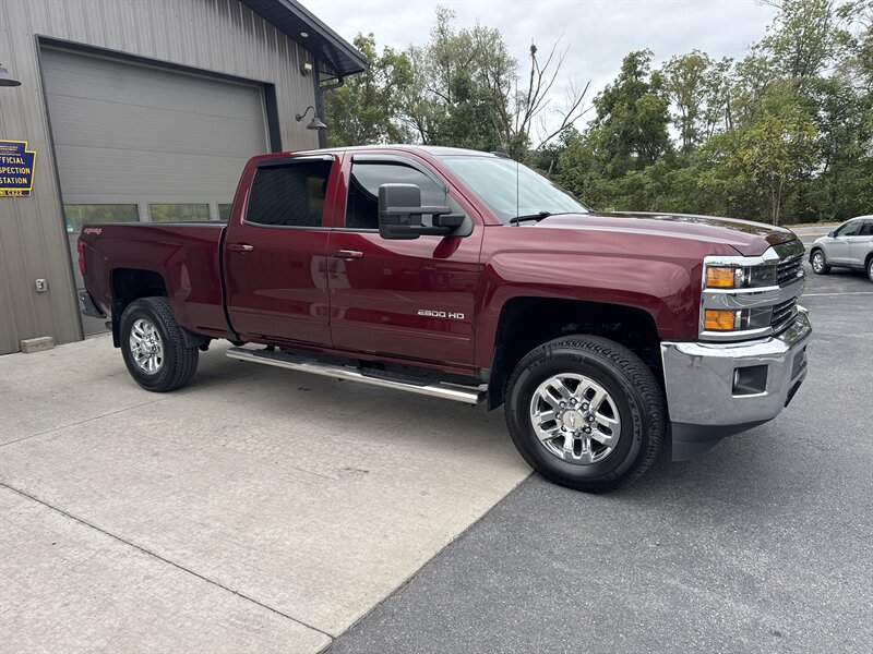2016 Chevrolet Silverado 2500 LT  Crew Cab 4X4