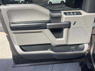 2020 Ford F-150 XLT  Crew Cab 4x4 - Photo 25 - Hesston, PA 16647
