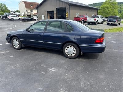 1999 Toyota Avalon XL   - Photo 9 - Hesston, PA 16647