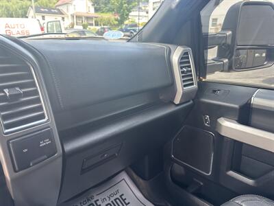 2015 Ford F-150 Lariat  SuperCrew 4x4 - Photo 38 - Hesston, PA 16647