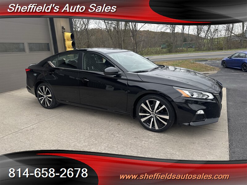 2022 Nissan Altima 2.5 SR  